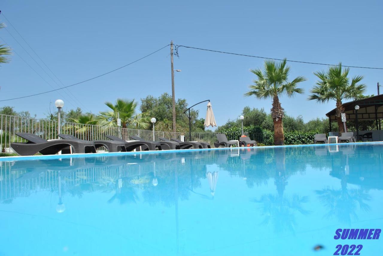 Palmyra Studios Kavos Ngoại thất bức ảnh