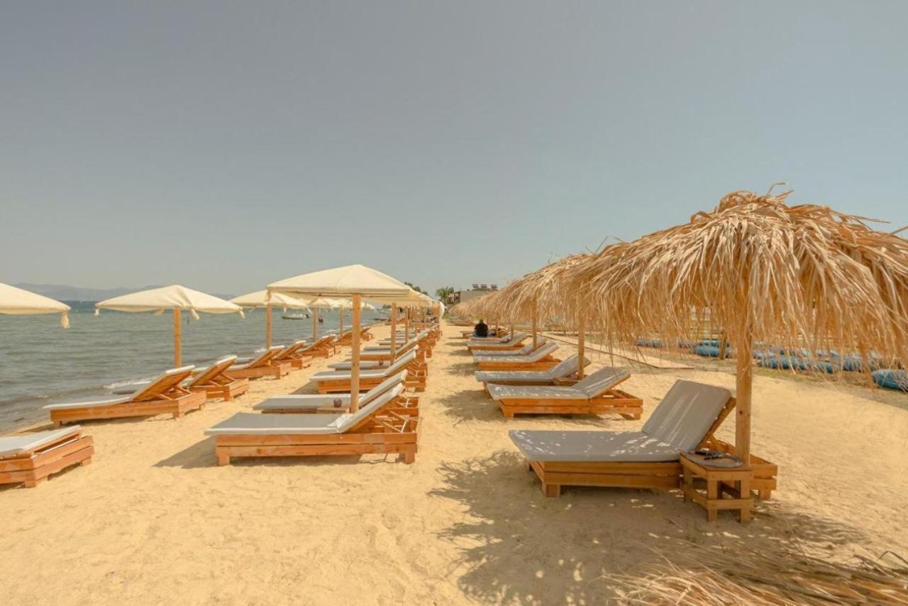 Palmyra Studios Kavos Ngoại thất bức ảnh