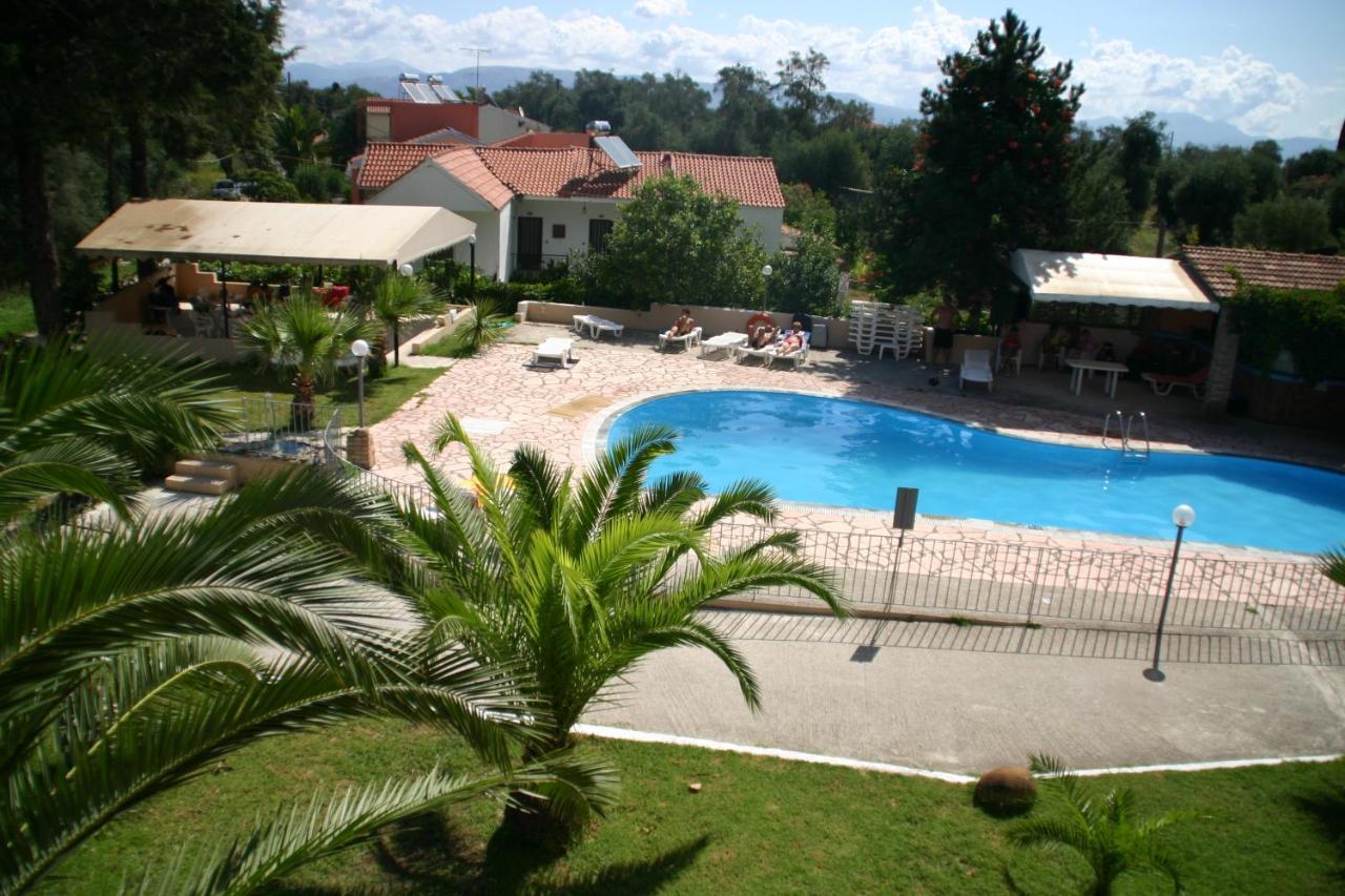 Palmyra Studios Kavos Ngoại thất bức ảnh